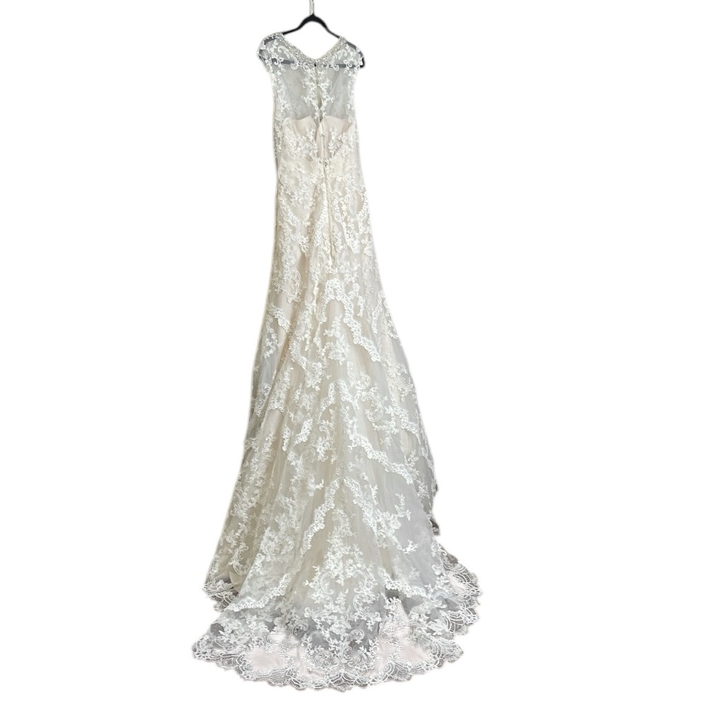 Jasmine Lace Wedding Dress